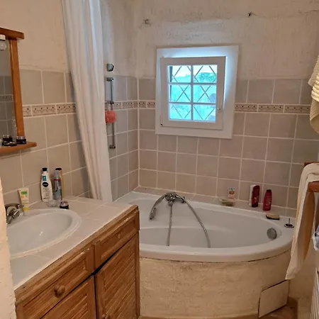 Romantische Bauernhofvilla Inmitten Der Weinberge